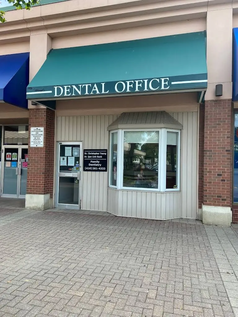 Guildwood Dental Clinic Scarborough - Professional dental clinic exterior with modern facilities