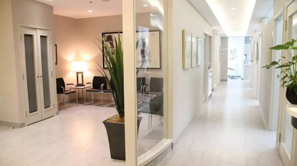 Yonge Dental Centre
