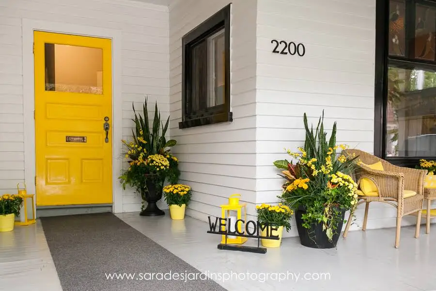 Balsam Dental - Professional dental clinic exterior with modern facilities