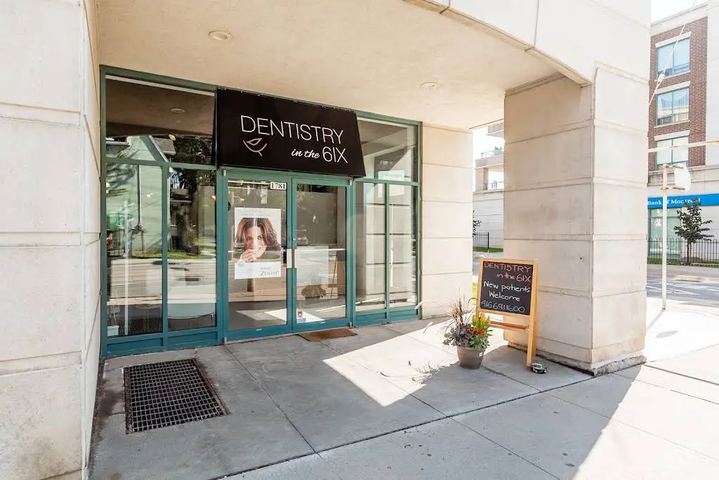 Dentistry in the 6ix