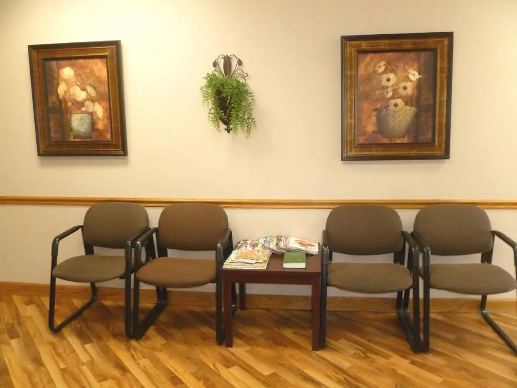 Family Dental Center: Douglas Brower, DDS
