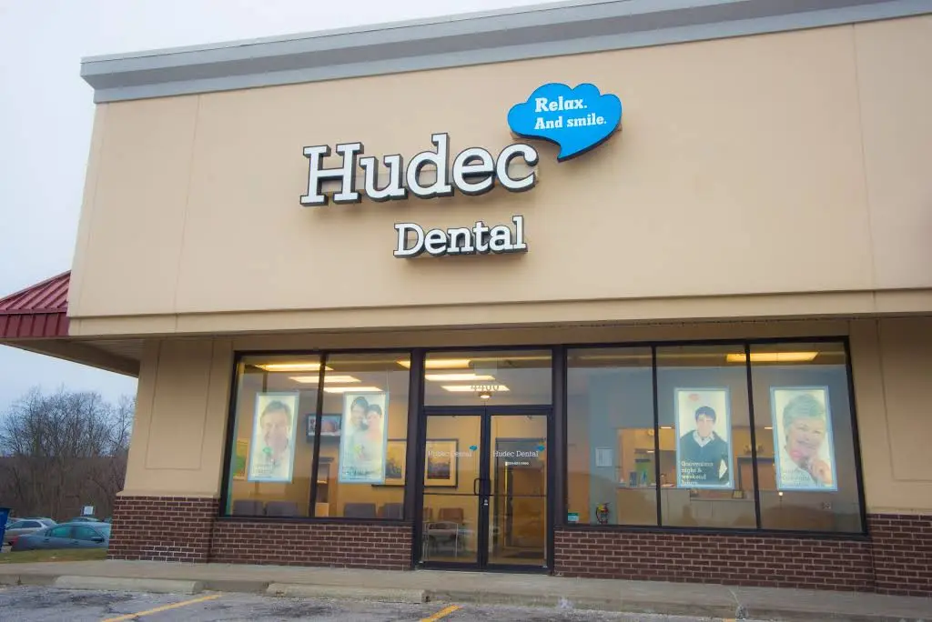 Hudec Dental