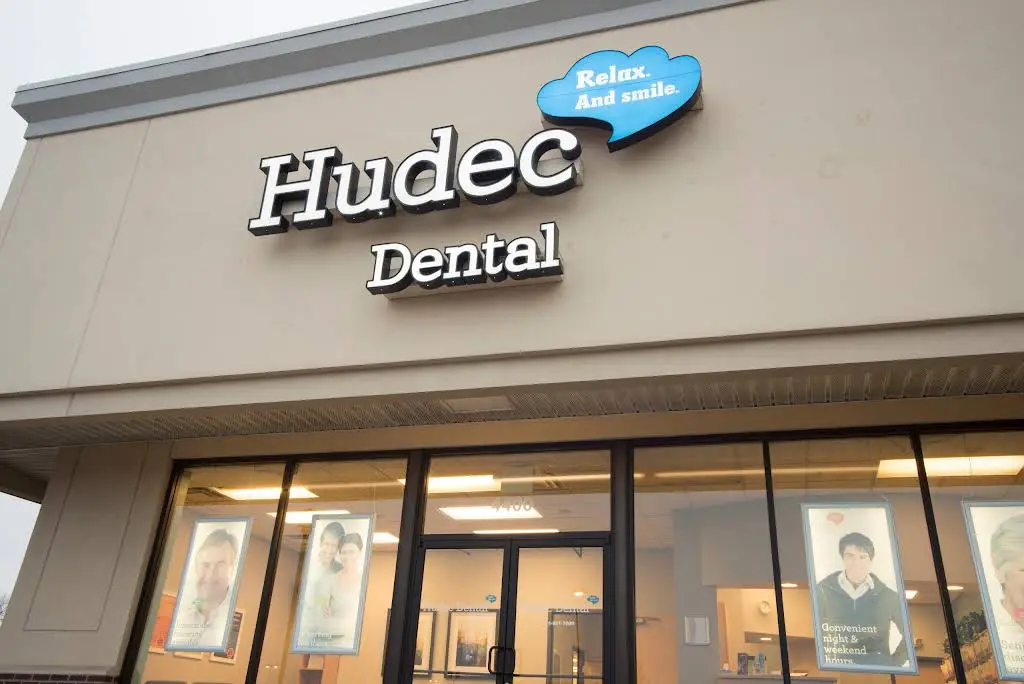 Hudec Dental