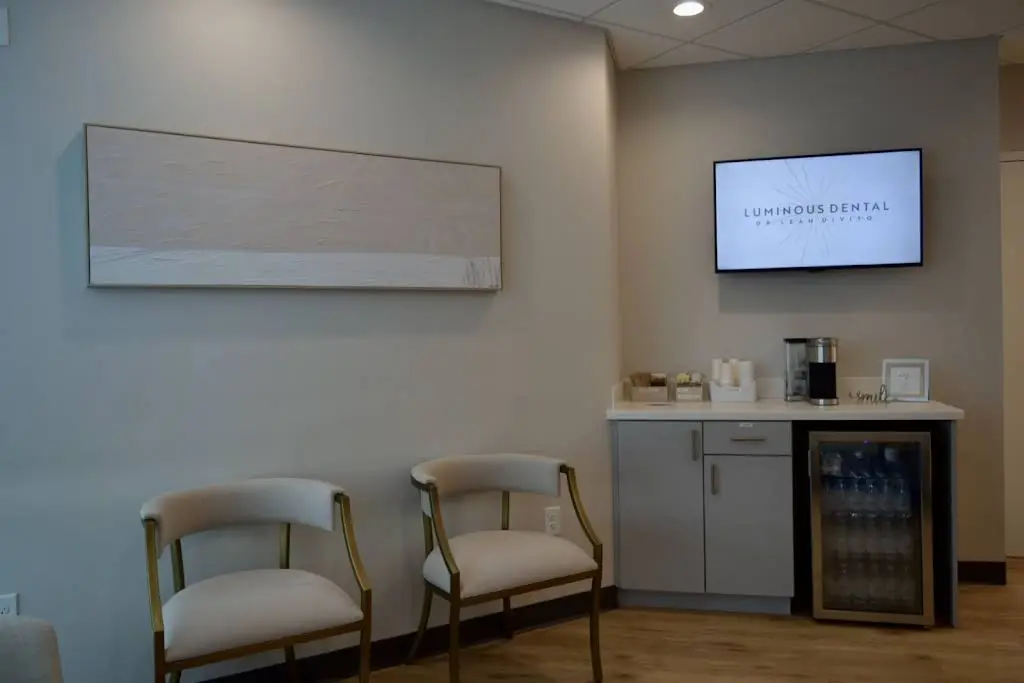 Luminous Dental