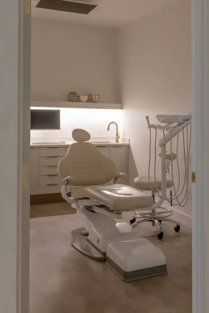 Restor Dental