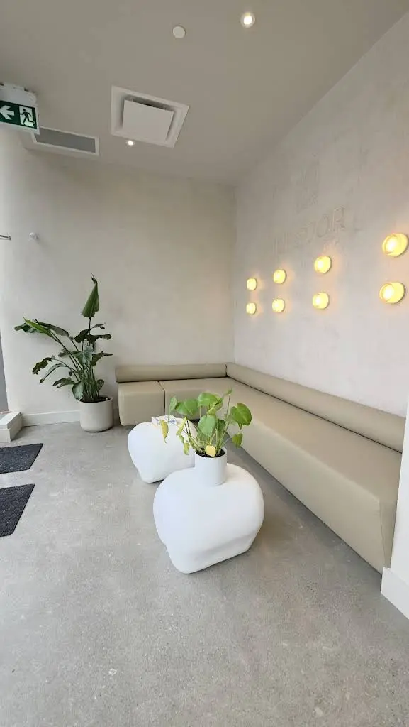 Restor Dental