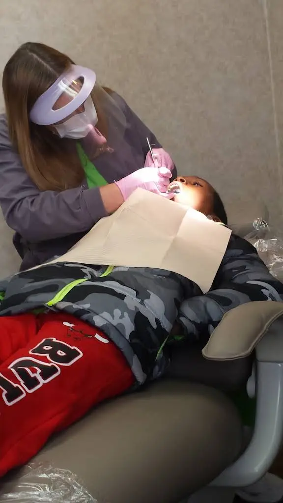 Dr Stephen L Hutcheson, DDS Family Dentistry