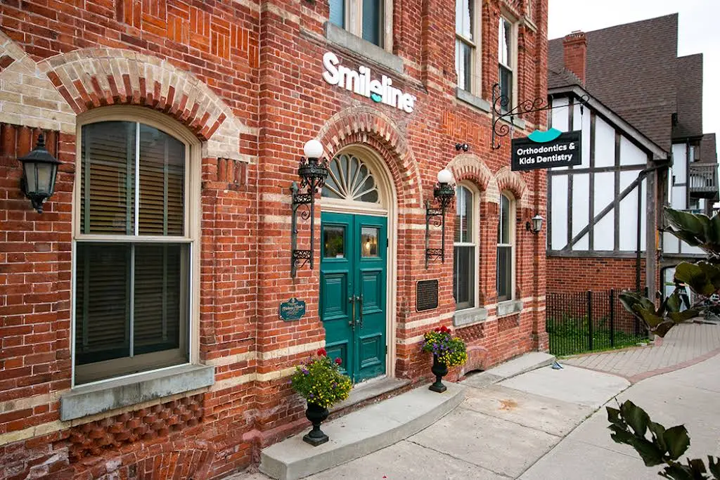 Smileline Orthodontics & Kids Dentistry