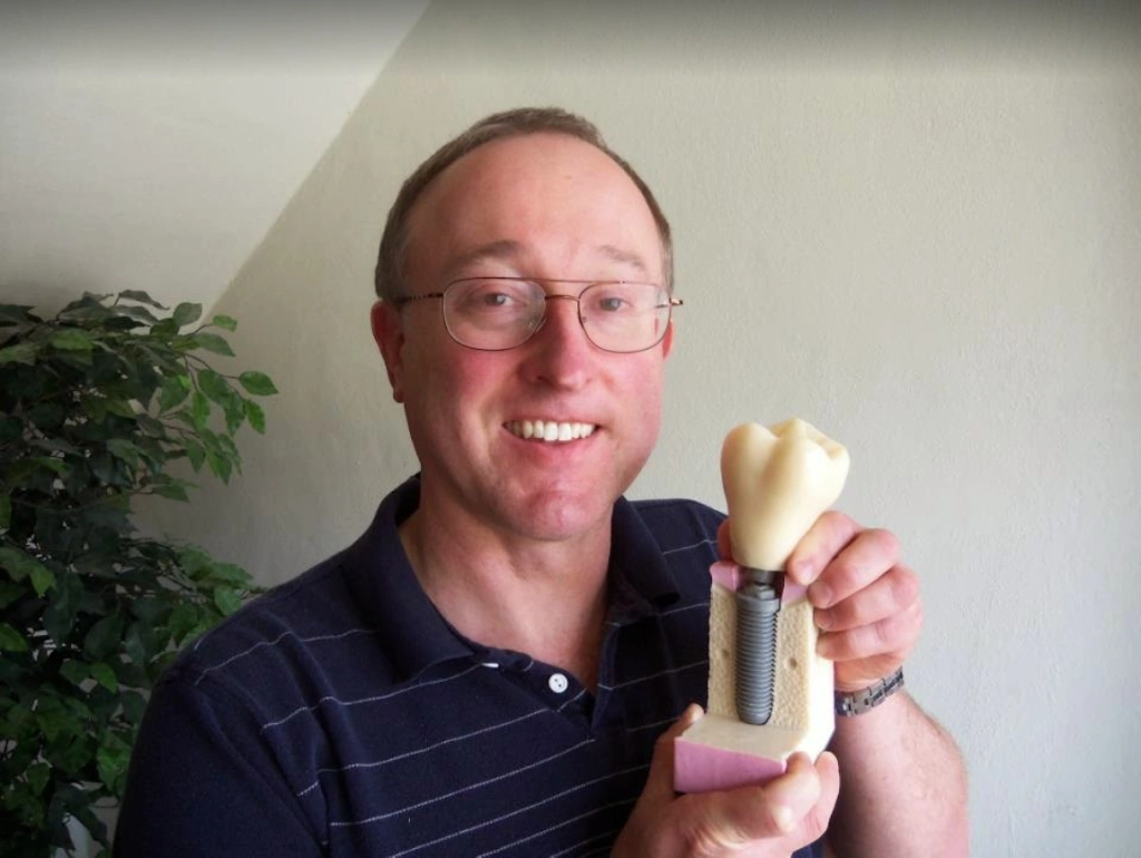 Richard Newhart, DDS