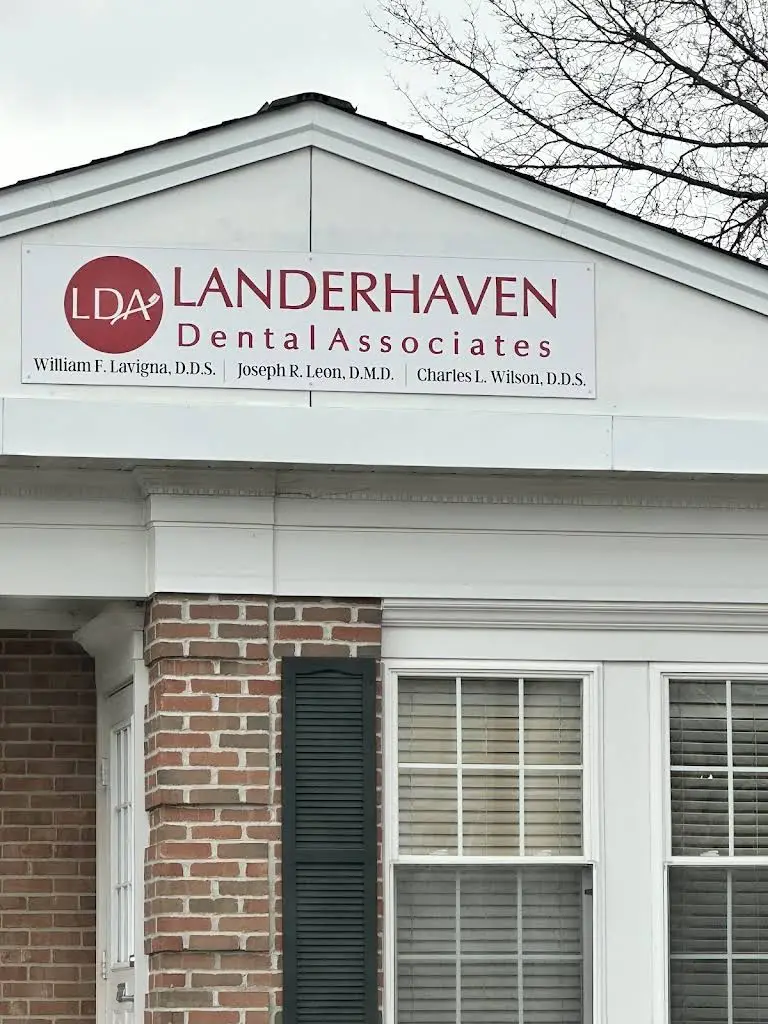 Landerhaven Dental Associates