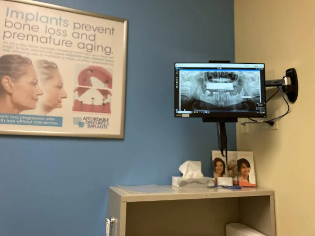 Affordable Dentures & Implants