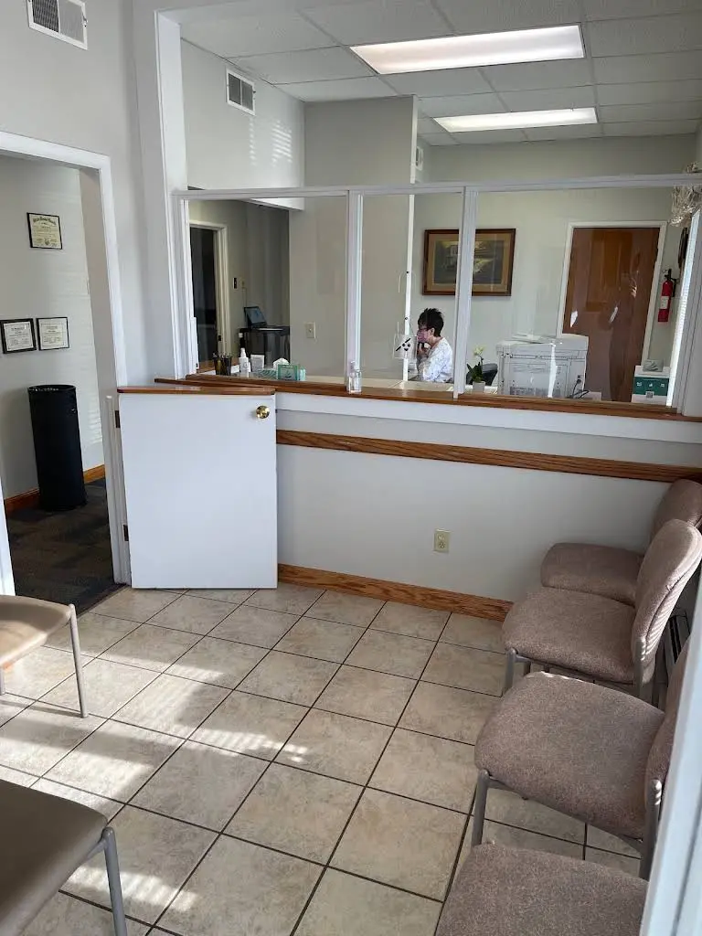 Holpuch Dental - Newton Falls