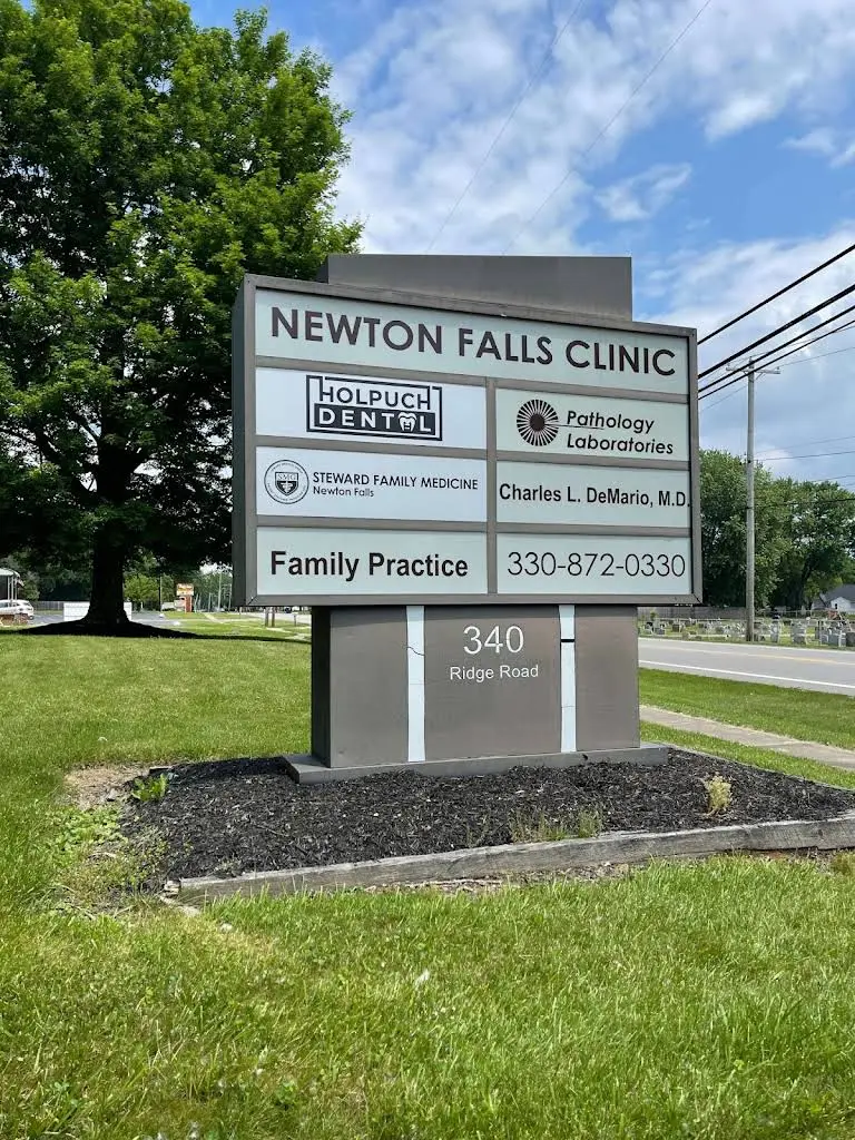 Holpuch Dental - Newton Falls