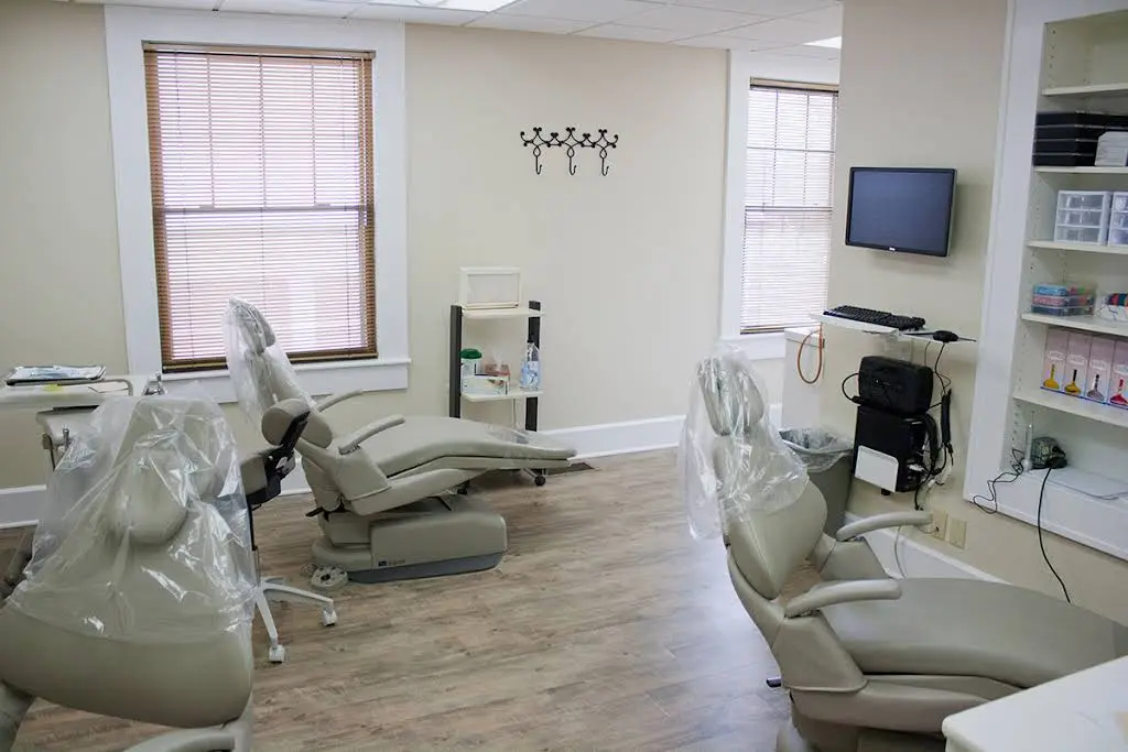 Ragozine Dental Care