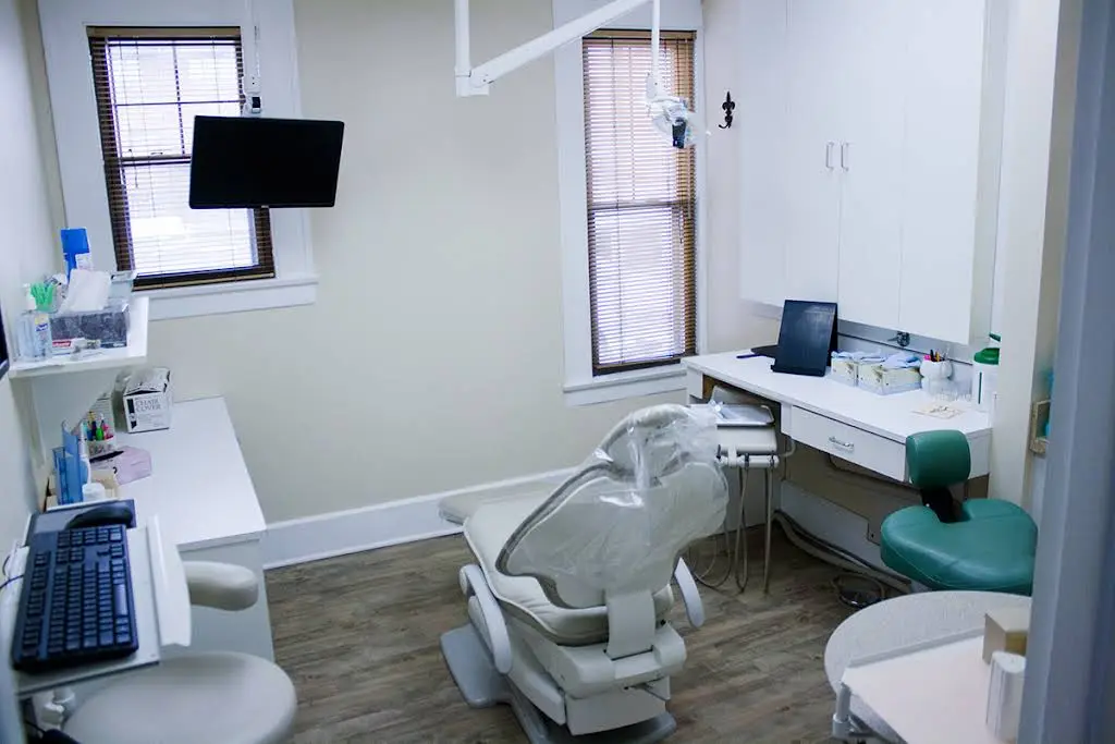 Ragozine Dental Care