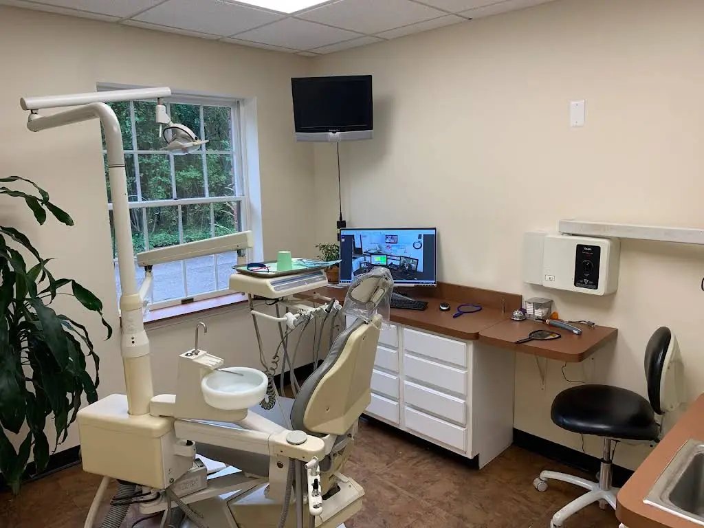 Emerald Dental Care