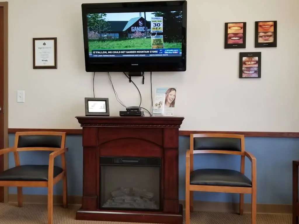 Creating Smiles Cosmetic and Family Dentistry