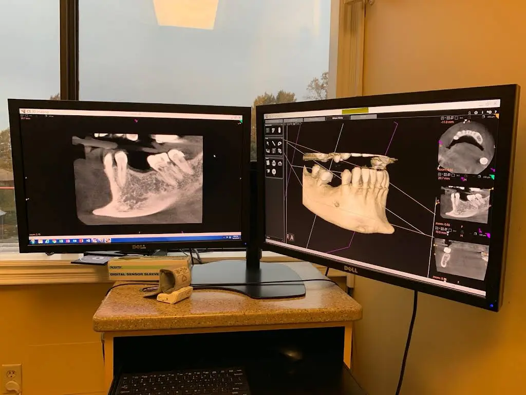Dr Charles Clarke - Root Canal Specialists