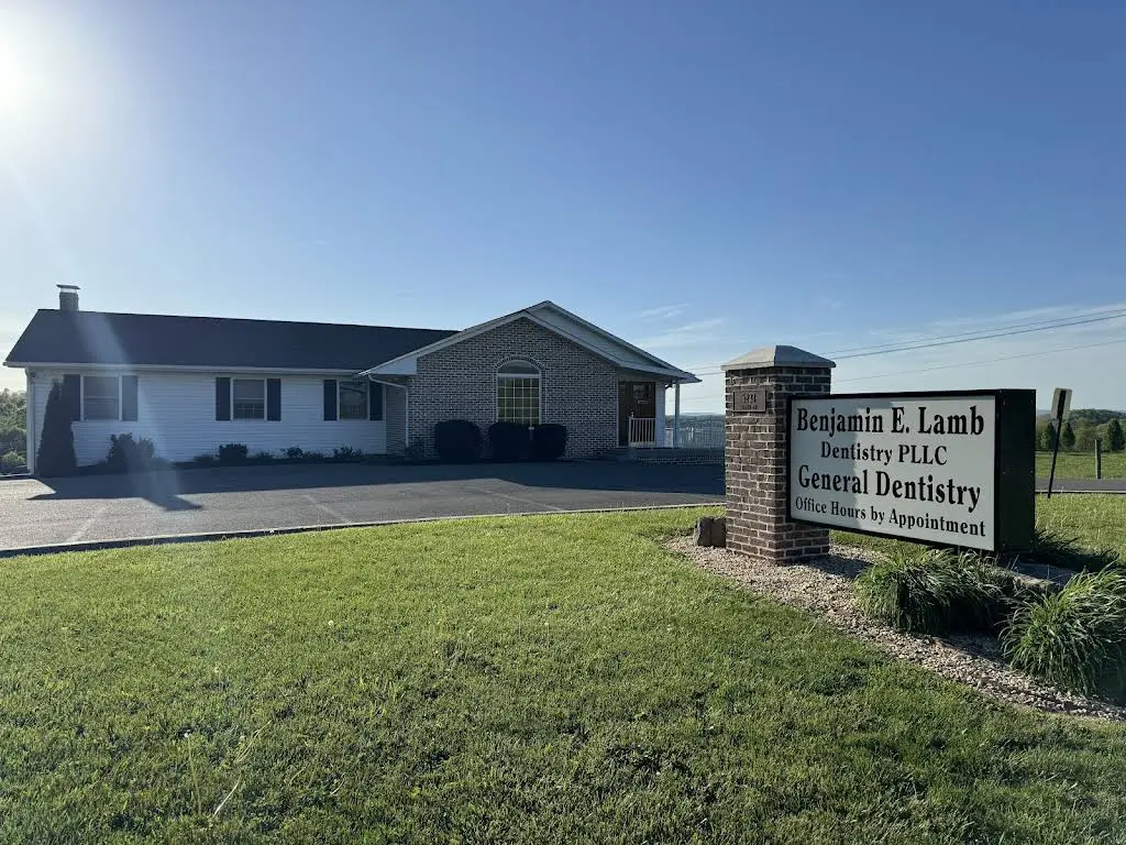 Benjamin E Lamb Dentistry PLLC - Professional dental clinic exterior with modern facilities
