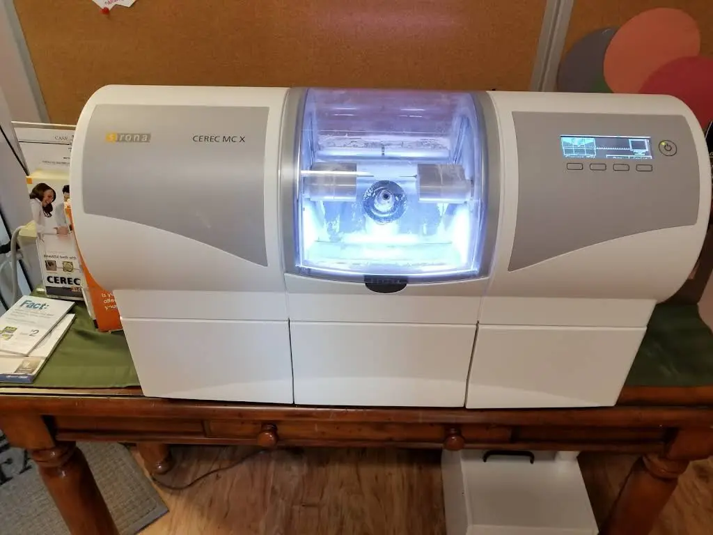Case Dental: Timothy G Case DMD