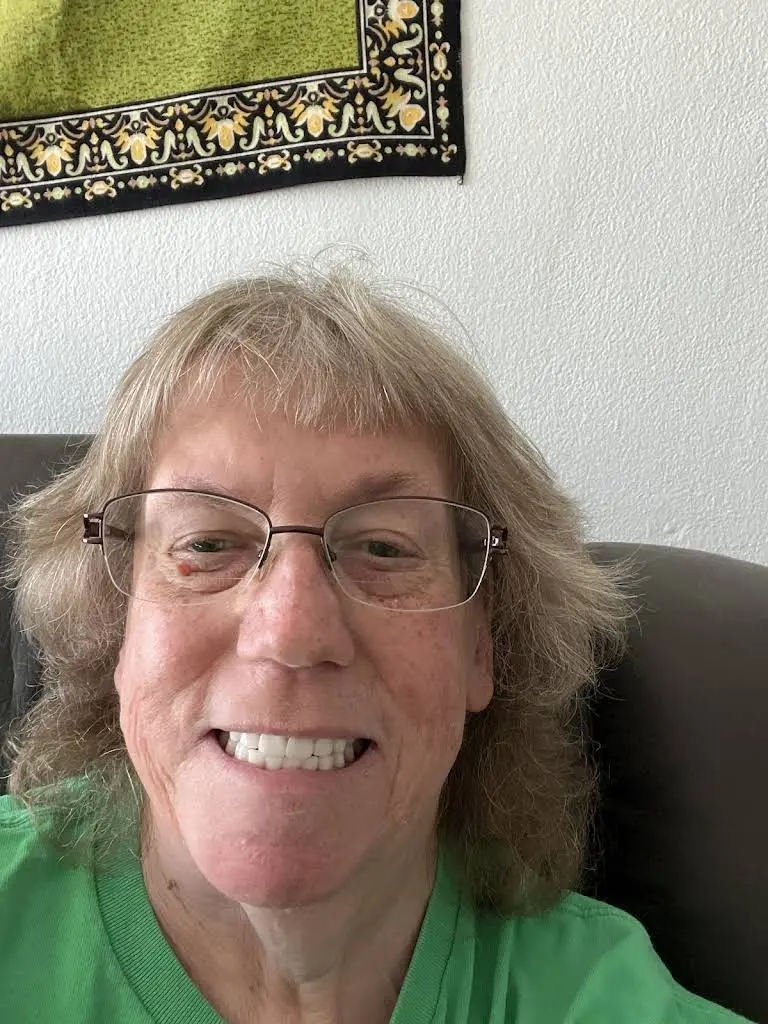 Affordable Dentures & Implants