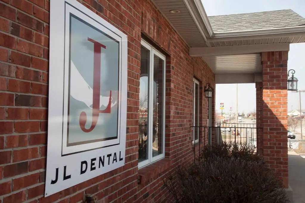 JL Dental