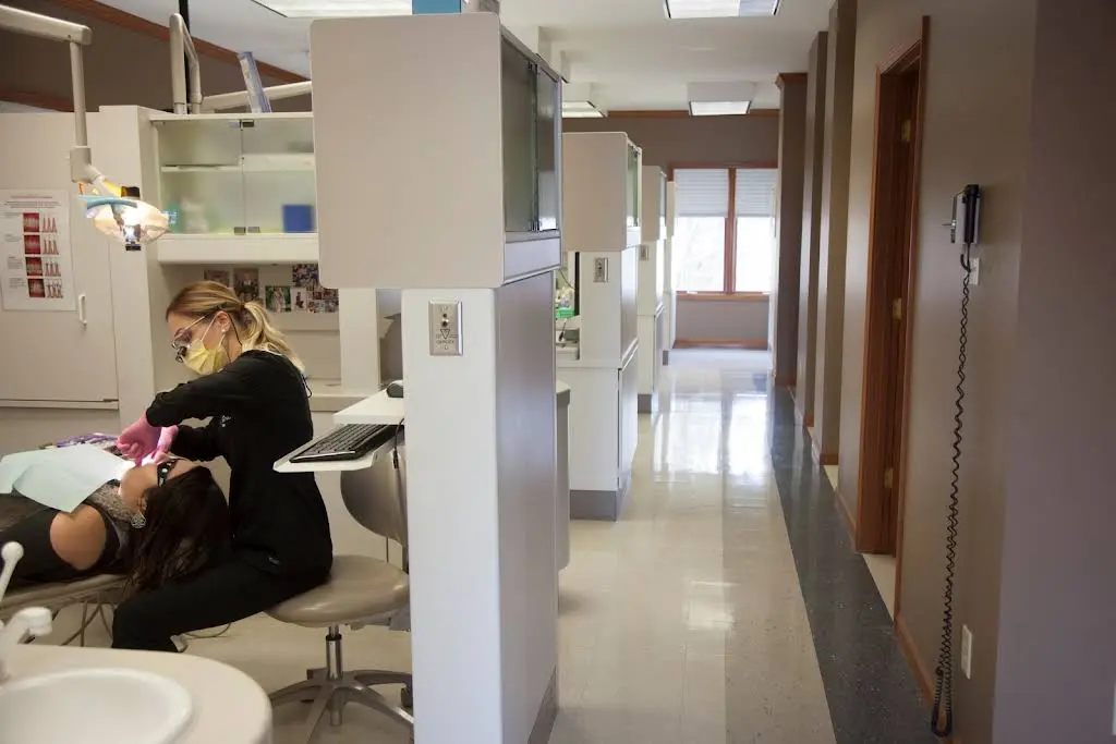 JL Dental