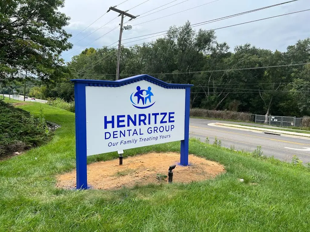 Henritze Dental Group - Hollins