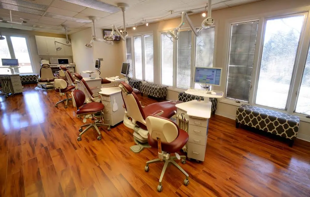 Roanoke Valley Orthodontics: David L Jones, DDS