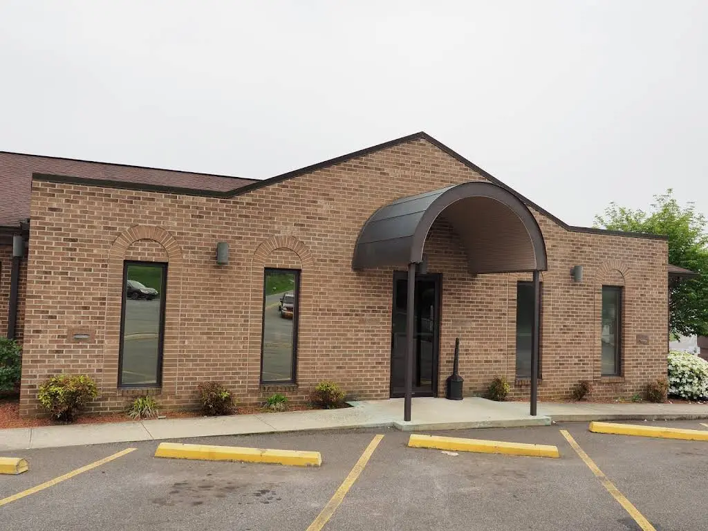 L Dean Simmons DDS