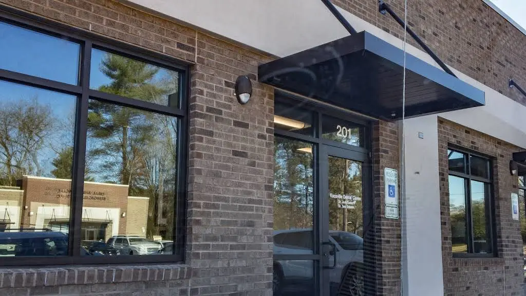 Knoxville Dental Center - Powell