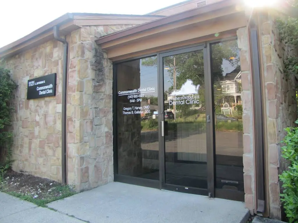 Commonwealth Dental Clinic