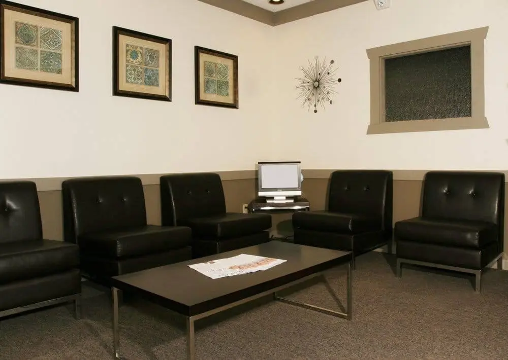 Crestwood Dental Group