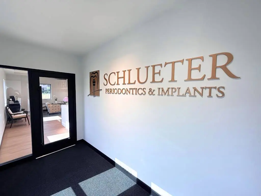 Schlueter Periodontics & Implants