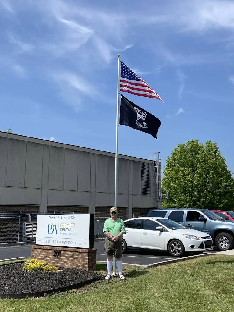 Premier Dental Associates: Dr. Dave Lee