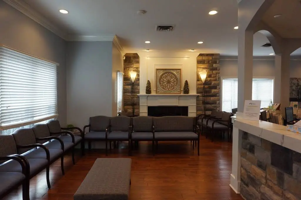 Cross, Lavinder, Quinn & Park Family Dentistry - Roanoke