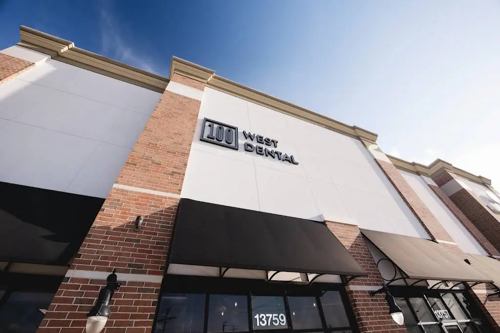 100 West Dental