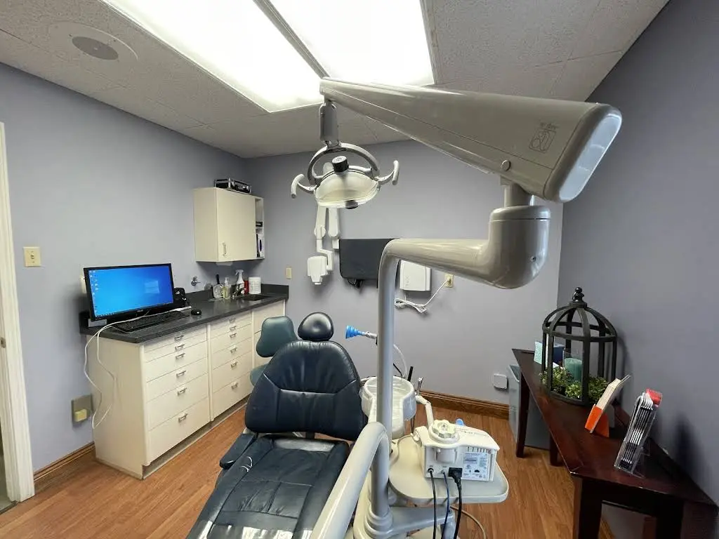 Town and Country Smiles - Professional dental clinic exterior with modern facilities