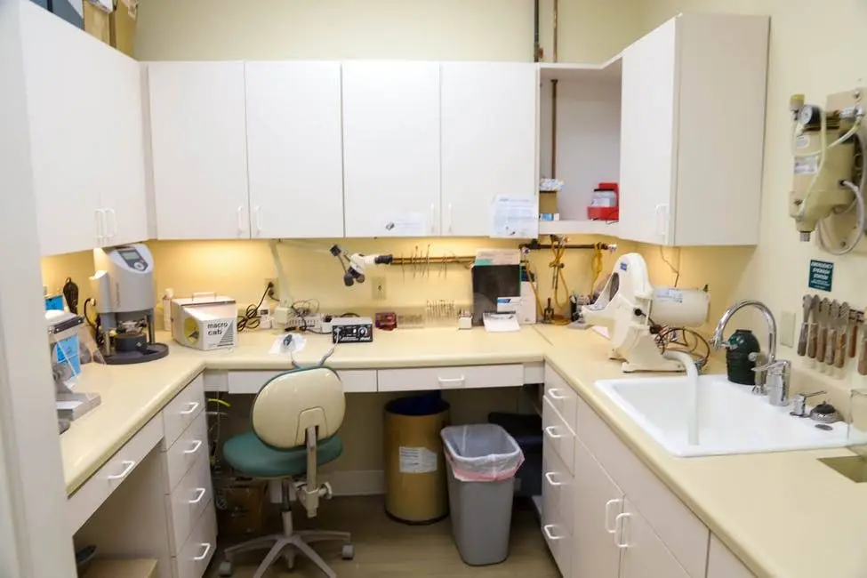 Cosmetic Dentistry of Knoxville