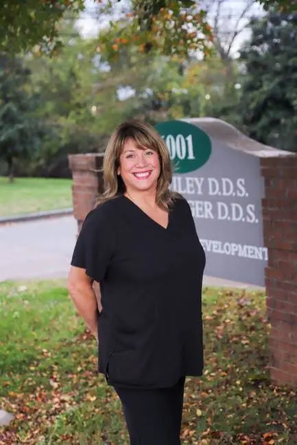 Cosmetic Dentistry of Knoxville