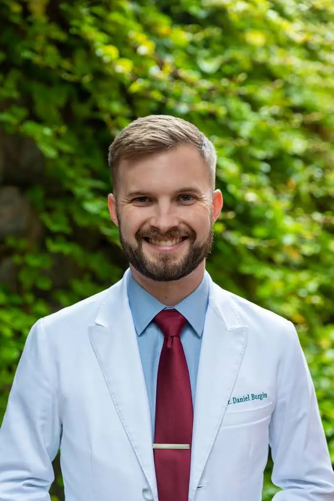 Knoxville Prosthodontics- Daniel J. Burgin, DMD