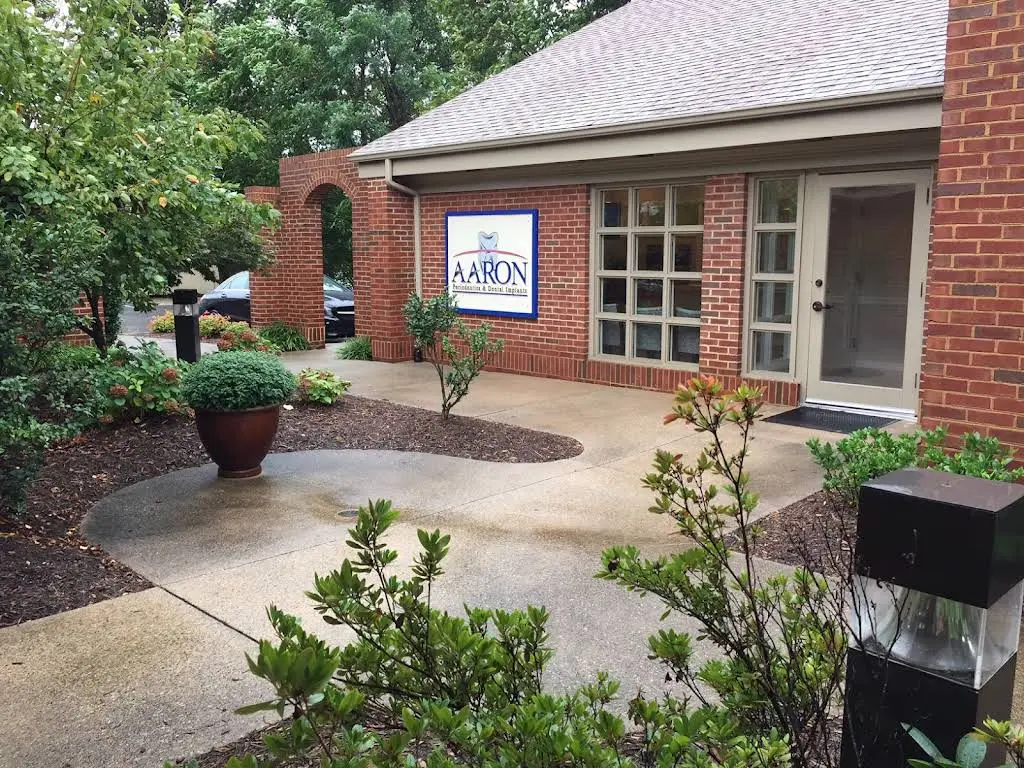 Aaron Periodontics and Dental Implants