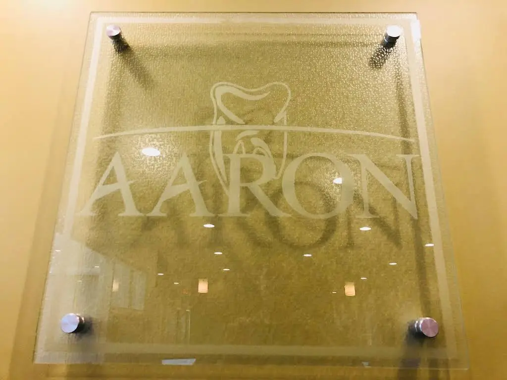 Aaron Periodontics and Dental Implants
