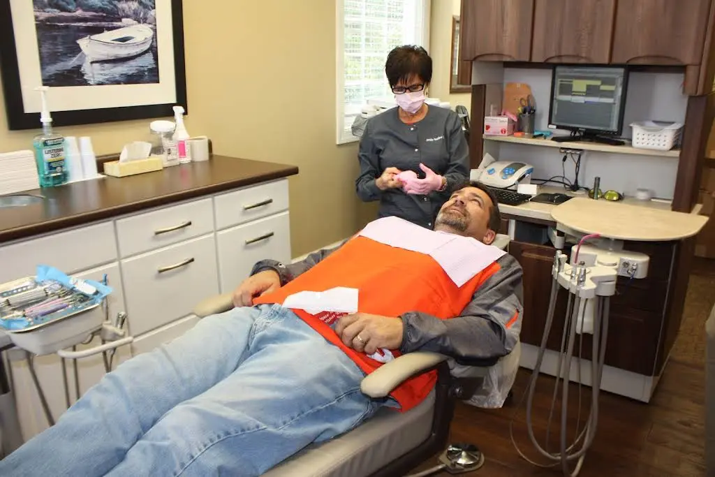 Advance Family Dental