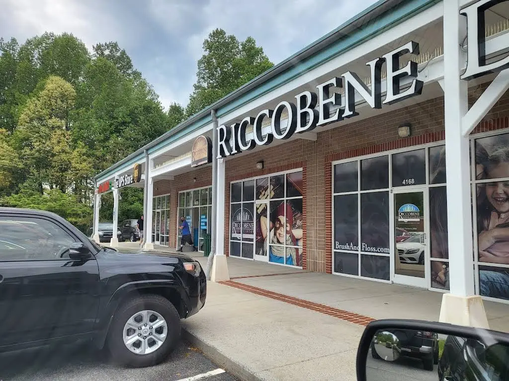Riccobene Associates Family Dentistry