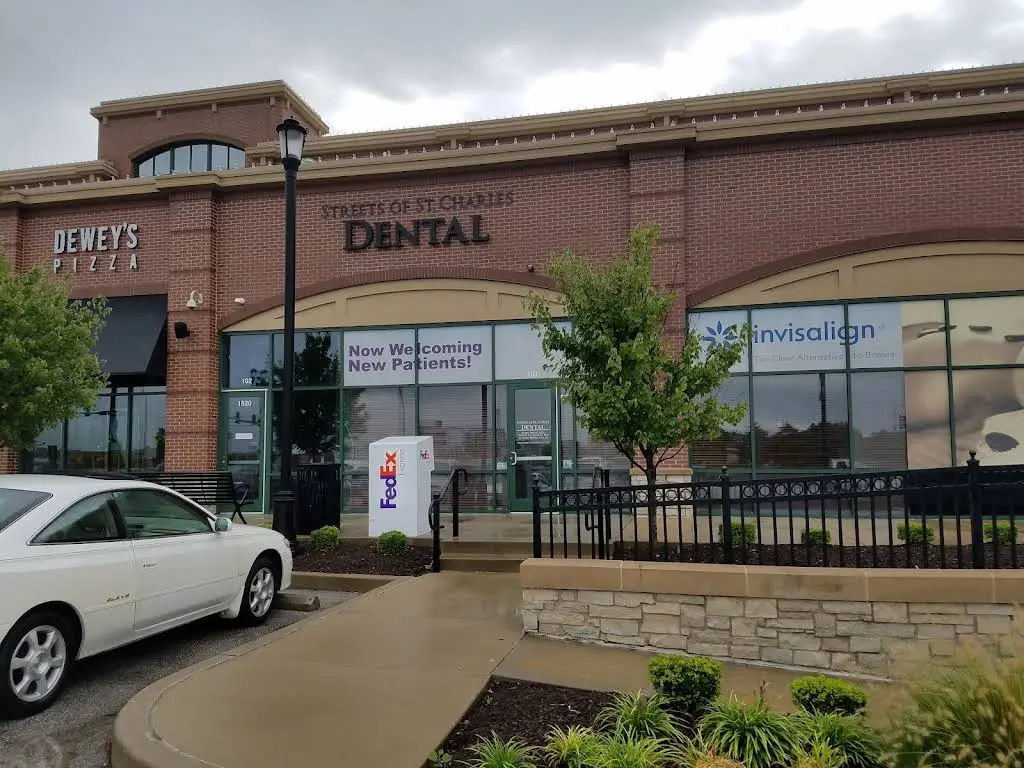 Streets of St. Charles Dental