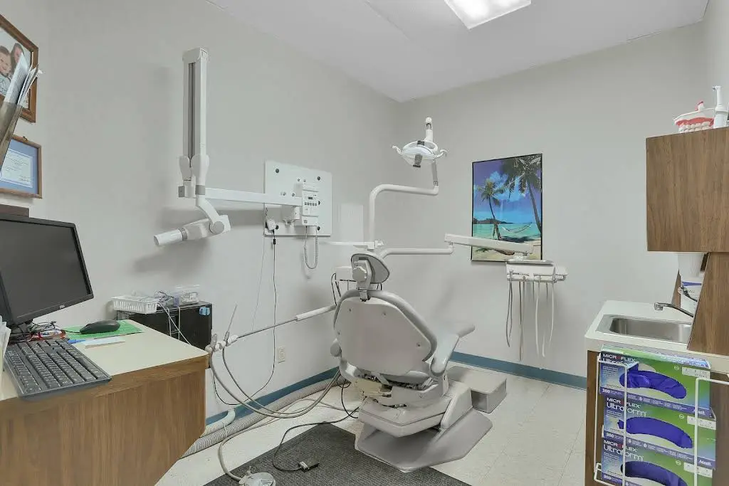 Caulks Hill Dental
