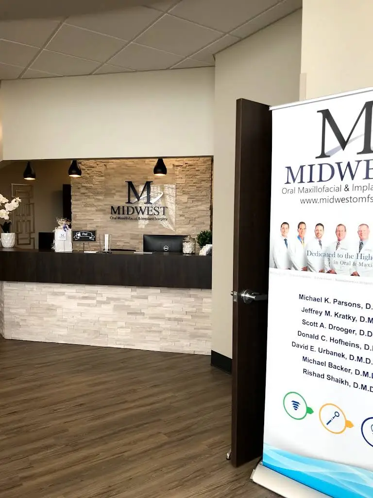 Midwest Oral Maxillofacial & Implant Surgery