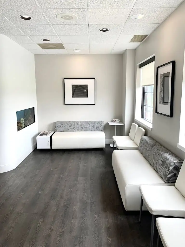 Arch Orthodontics - Professional dental clinic exterior with modern facilities