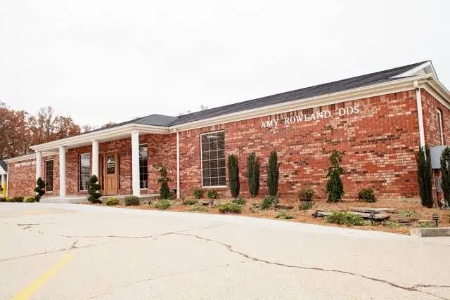 Rowland Family Dentistry | Amy Rowland DDS